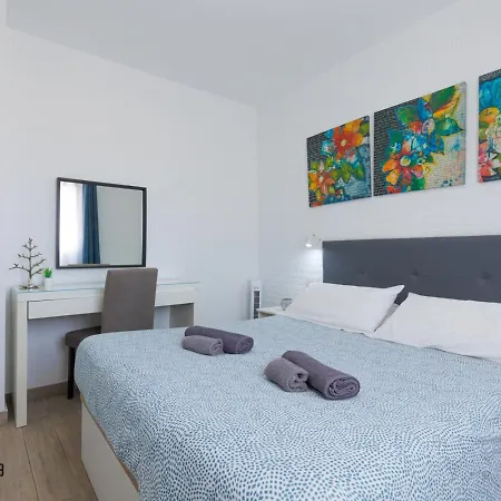 Daire Butterfly Pool View & Wifi By Irent Fuerteventura *